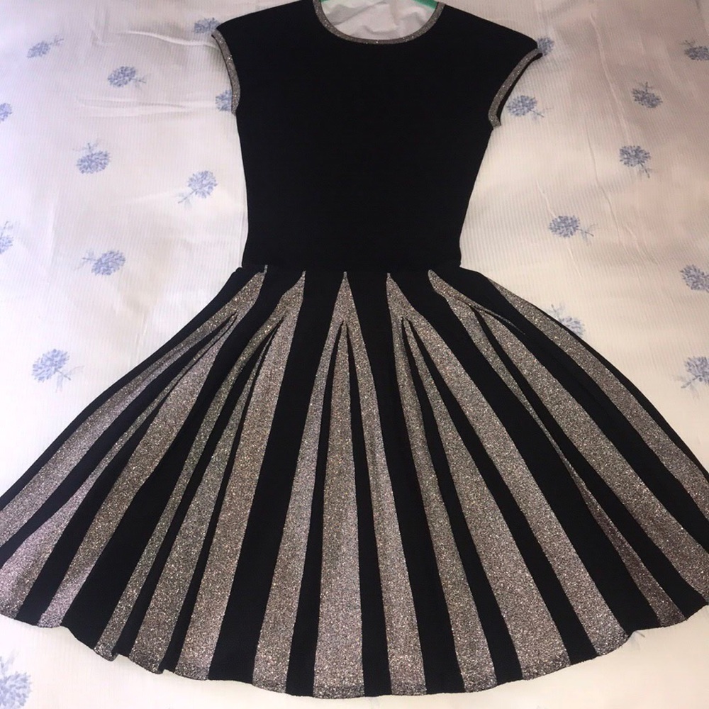 Women’s Ted Baker pleated dress
